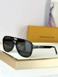 Picture of Louis Vuitton Sunglasses _SKUfw81854734fw